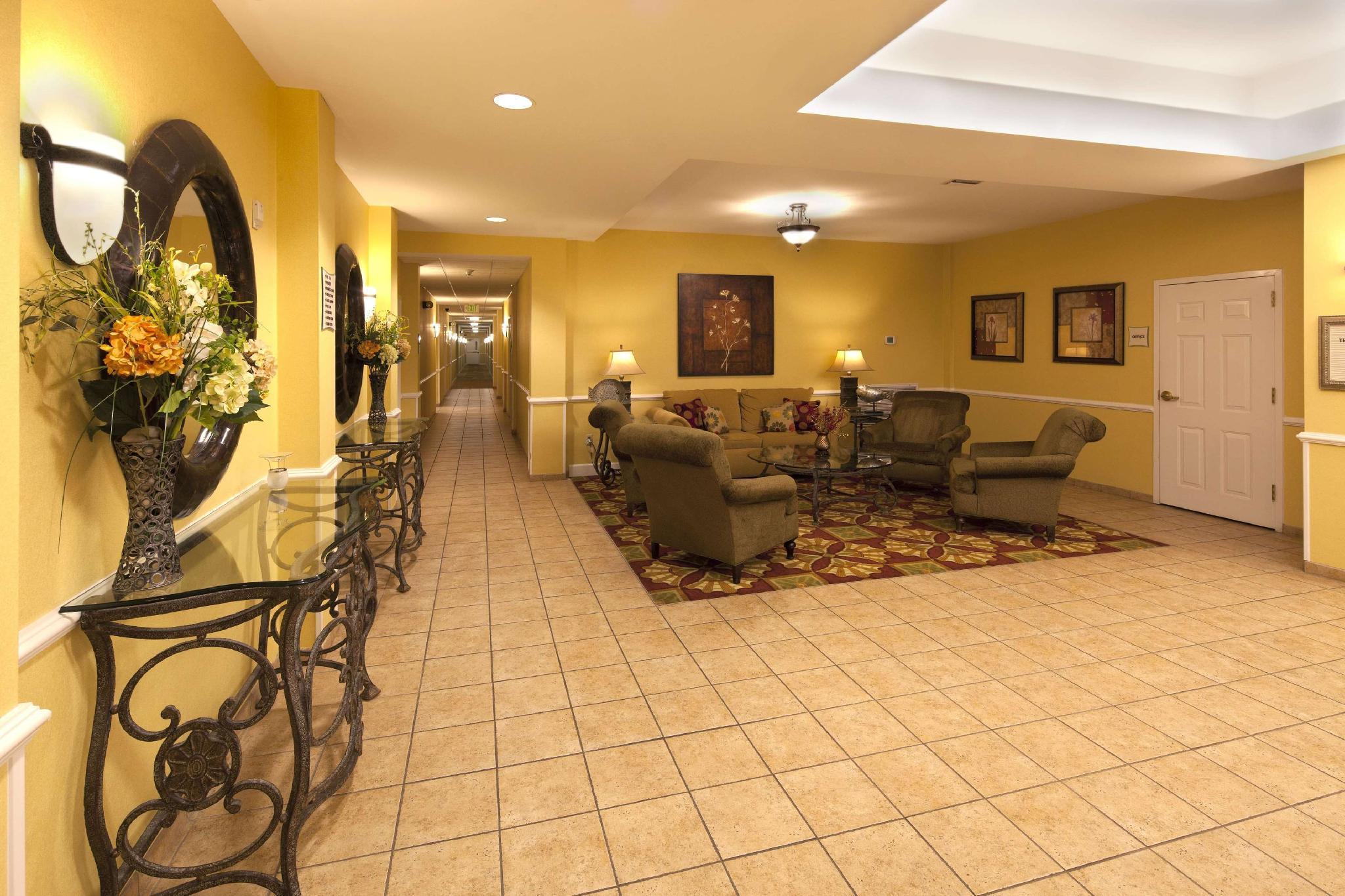 La Quinta By Wyndham Mobile - Daphne Hotel Exterior photo